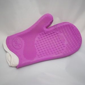 Sigma Makeup Brush Cleaning Glove